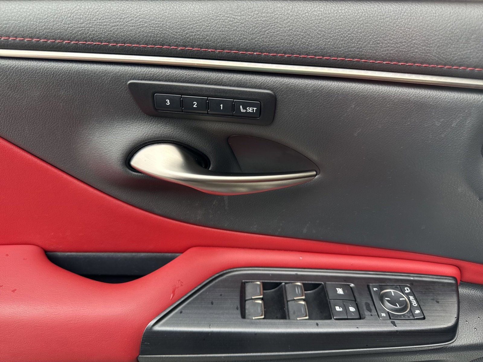 Used 2021 Lexus ES 350 F Sport w/ Protection Package (P3) image 15