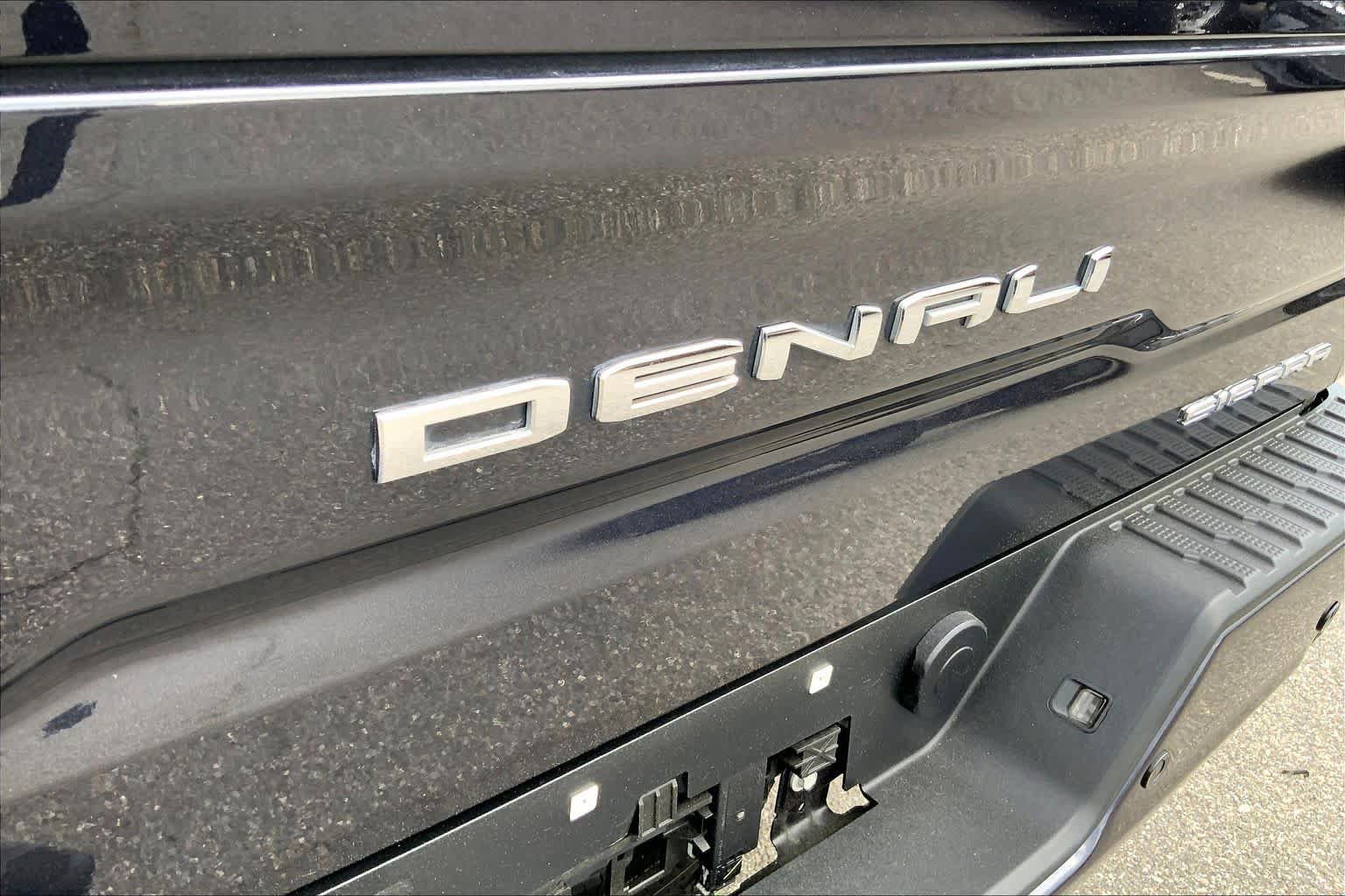 Used 2023 GMC Sierra 1500 Denali w/ Denali Reserve Package AWD/4WD image 30