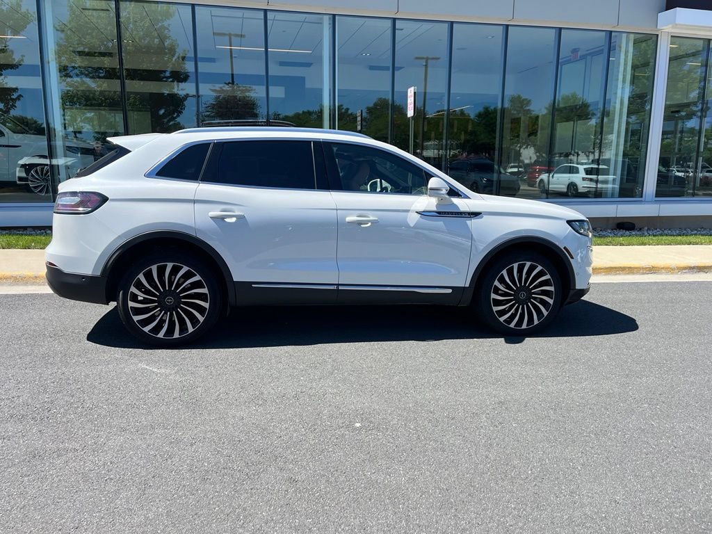 Certified 2022 Lincoln Nautilus Black Label AWD/4WD image 10