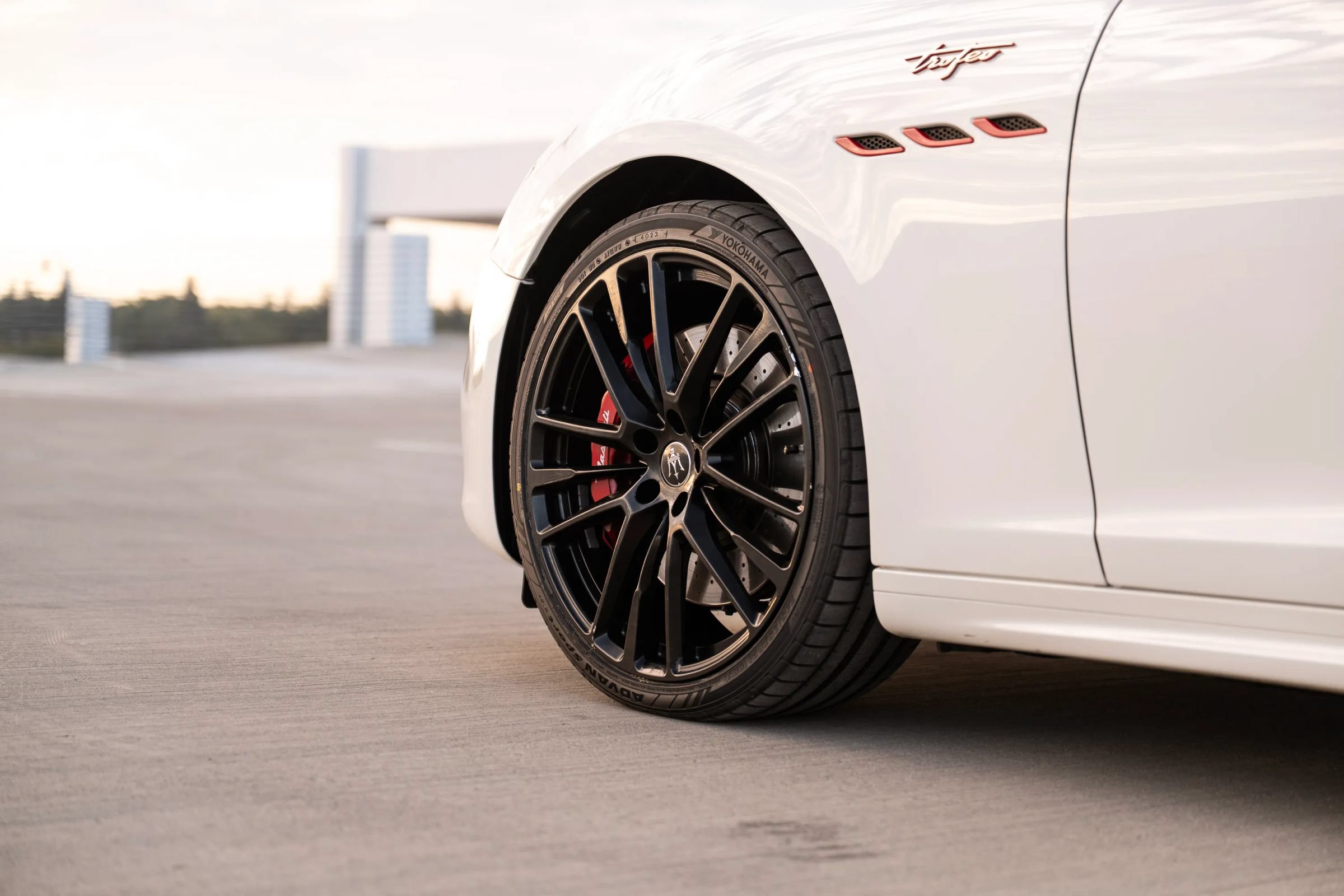 Used 2021 Maserati Ghibli Trofeo RWD image 74