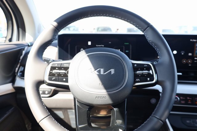 New 2026 Kia Carnival SX image 14