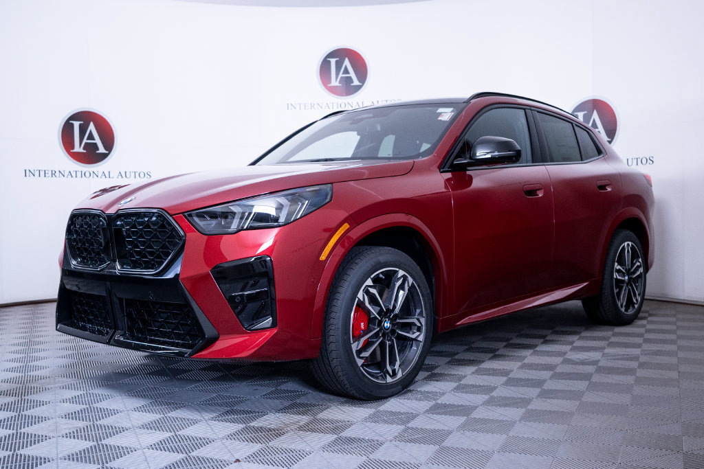 New 2026 BMW X2 xDrive28i w/ Technology Package AWD/4WD image 3