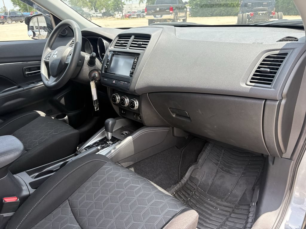 Used 2022 Mitsubishi Outlander Sport SE AWD/4WD image 27