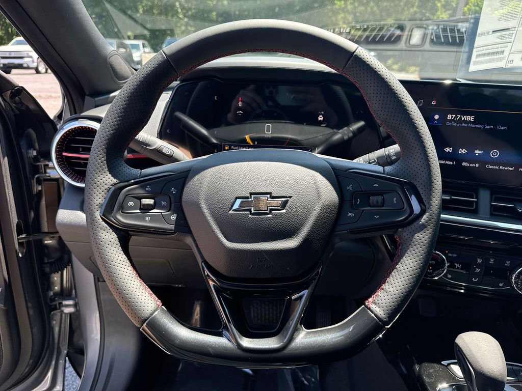 New 2026 Chevrolet Trax RS w/ Driver Confidence Package FWD image 16