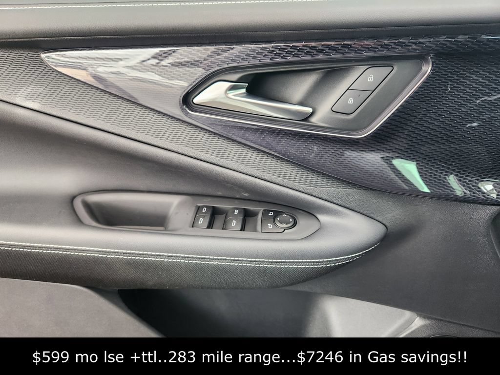 New 2025 Chevrolet Blazer EV LT AWD/4WD image 16
