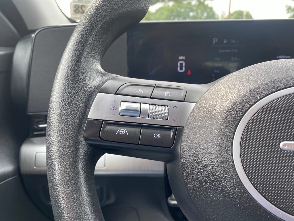 Certified 2024 Hyundai Kona SE AWD/4WD image 20
