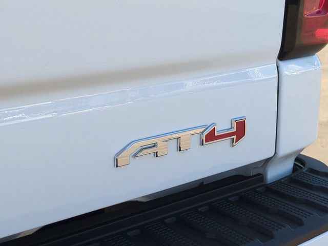 New 2026 GMC Sierra 1500 AT4 w/ AT4 Premium Package AWD/4WD image 34