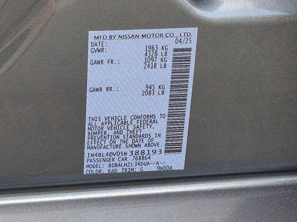 Used 2025 Nissan Altima 2.5 SV FWD image 26