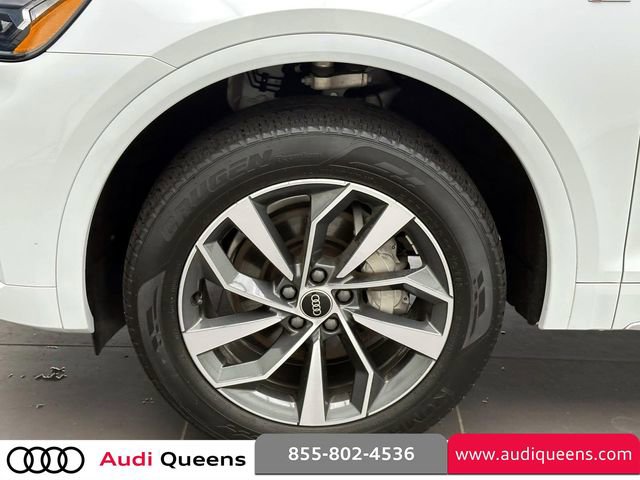 Used 2023 Audi Q5 2.0T Premium Plus w/ Premium Plus Package AWD/4WD image 8
