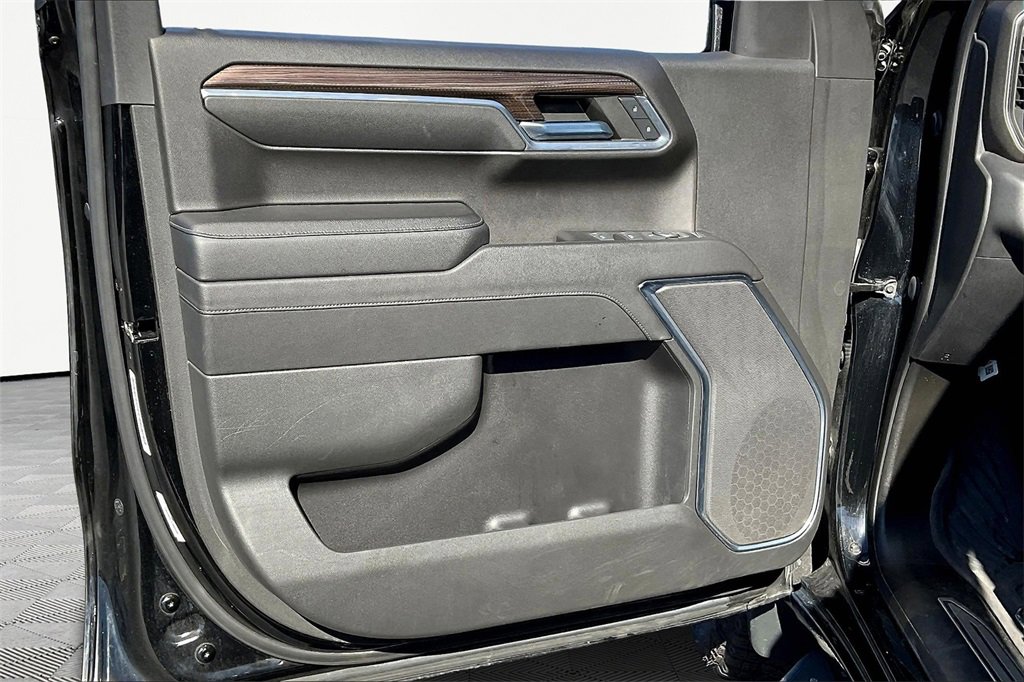 Used 2023 Chevrolet Silverado 1500 LT Trail Boss image 23