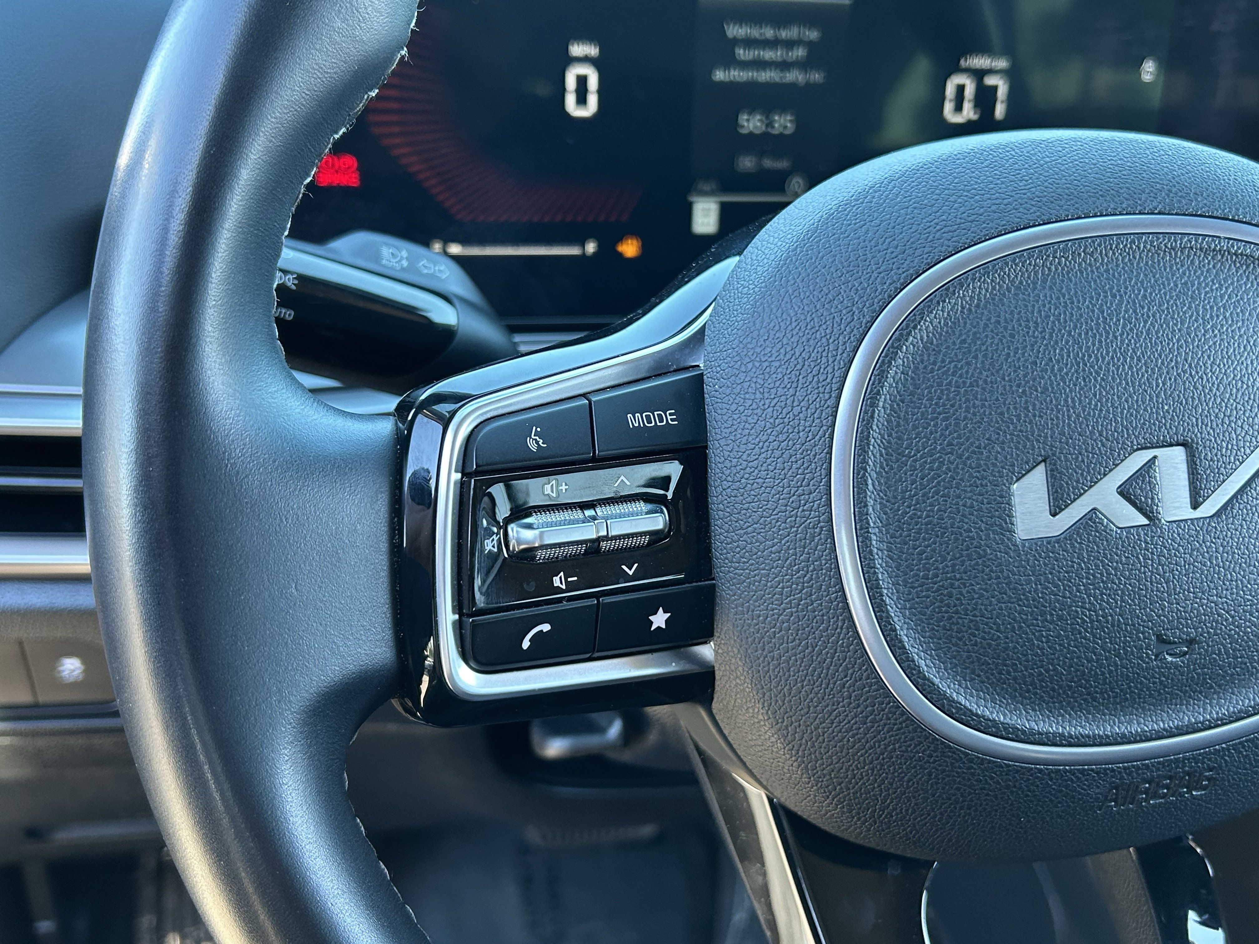 Certified 2024 Kia Sorento S image 23