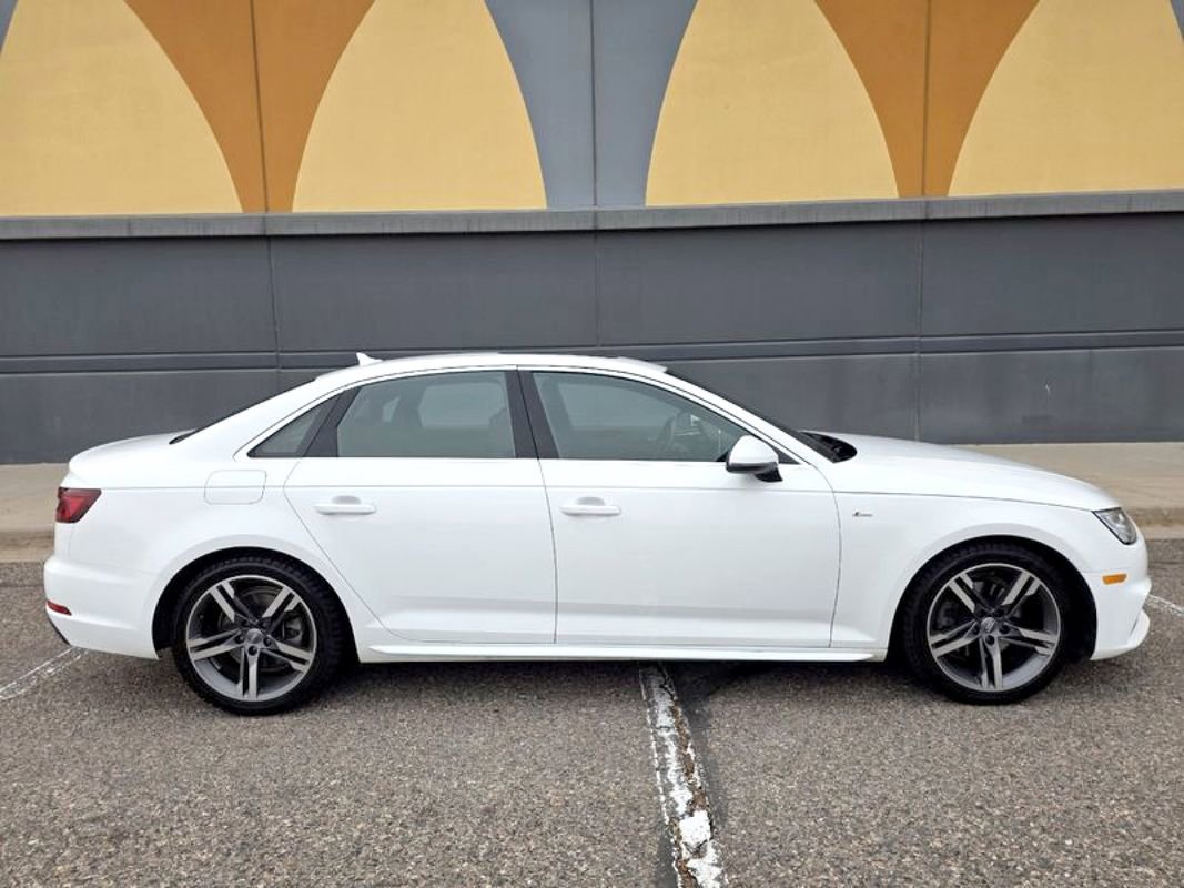 Used 2018 Audi A4 2.0T Ultra Premium Plus w/ Premium Plus Package FWD image 2