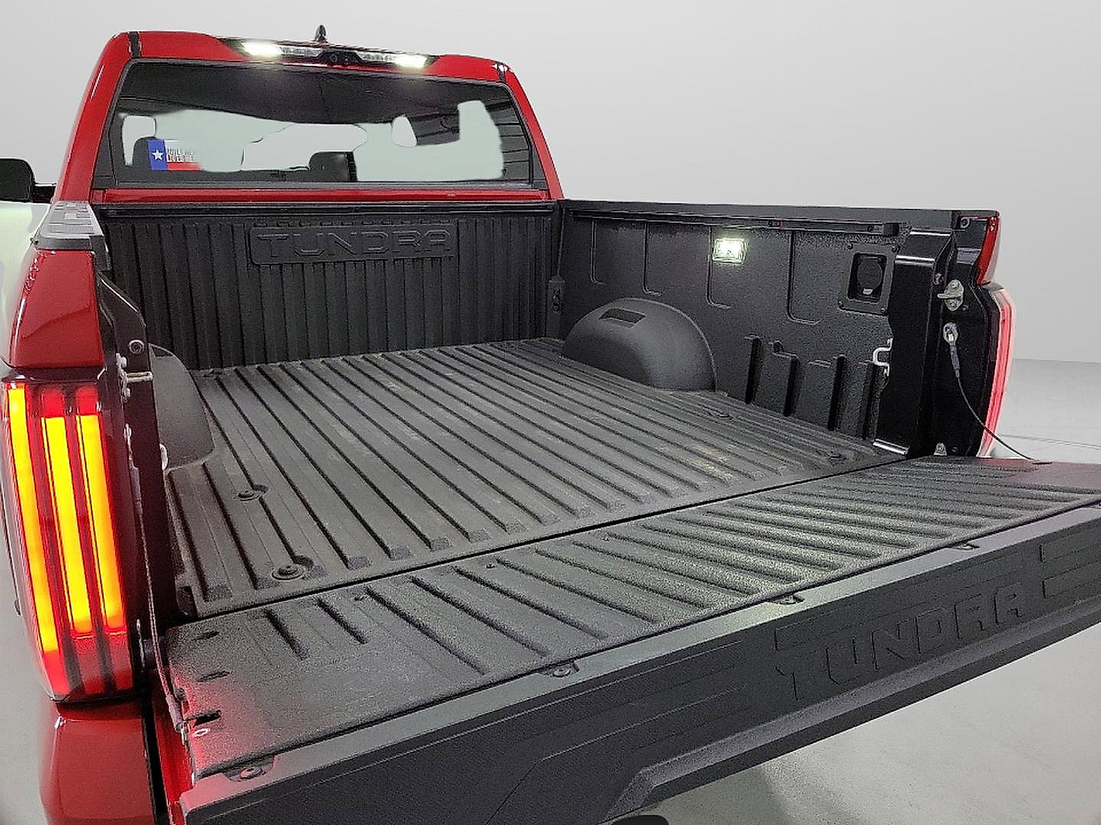 New 2024 Toyota Tundra Limited image 5