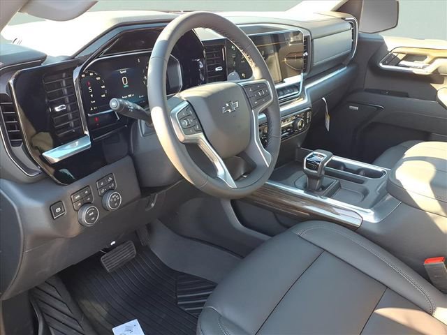 New 2026 Chevrolet Silverado 1500 RST w/ RST All Star Premium Package AWD/4WD image 8