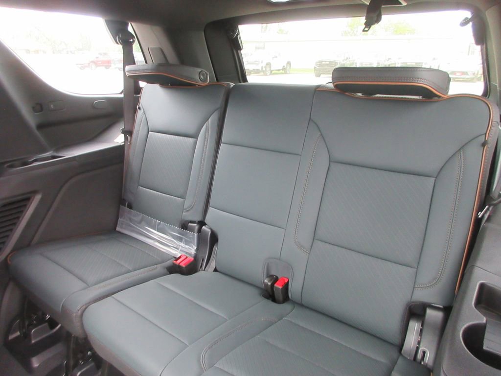 New 2026 GMC Yukon AT4 image 13