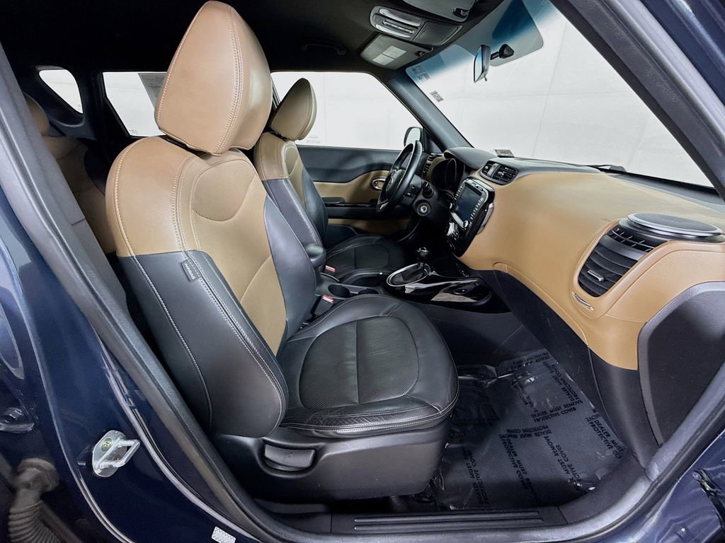 Used 2016 Kia Soul + w/ Audio Package image 34