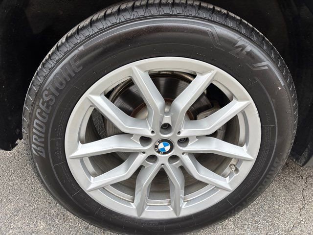 Used 2020 BMW X5 xDrive40i AWD/4WD image 12