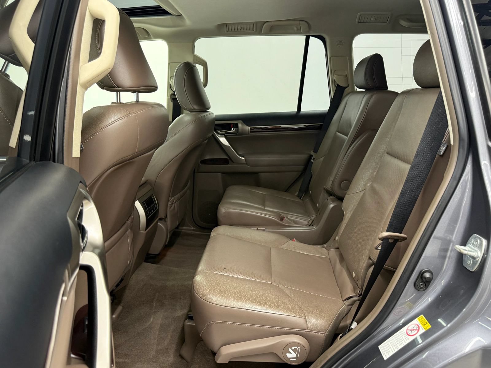 Used 2017 Lexus GX 460 Premium AWD/4WD image 19