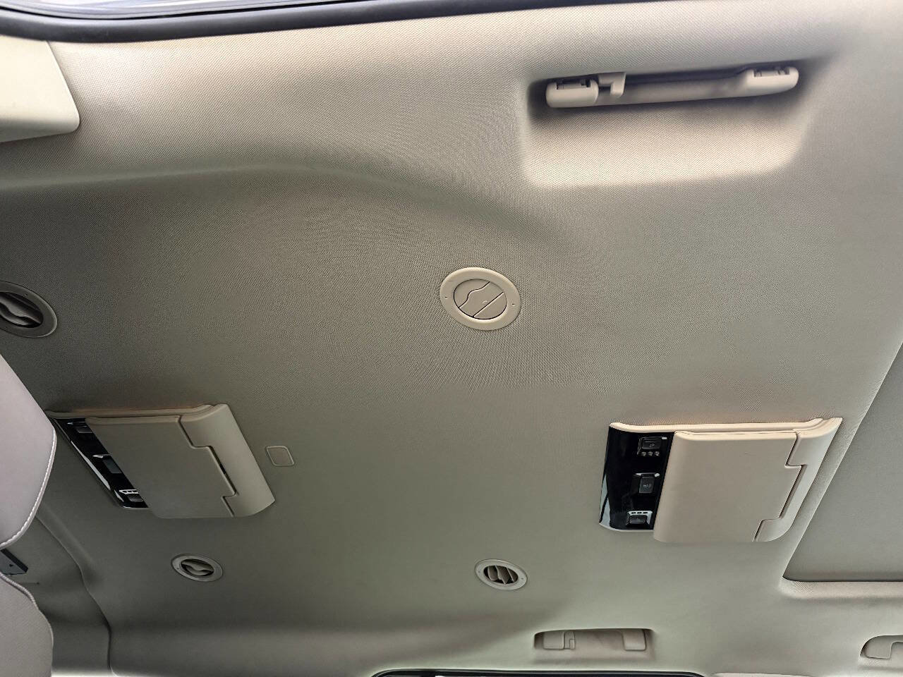 Used 2018 GMC Yukon XL Denali w/ Denali Ultimate Package AWD/4WD image 55