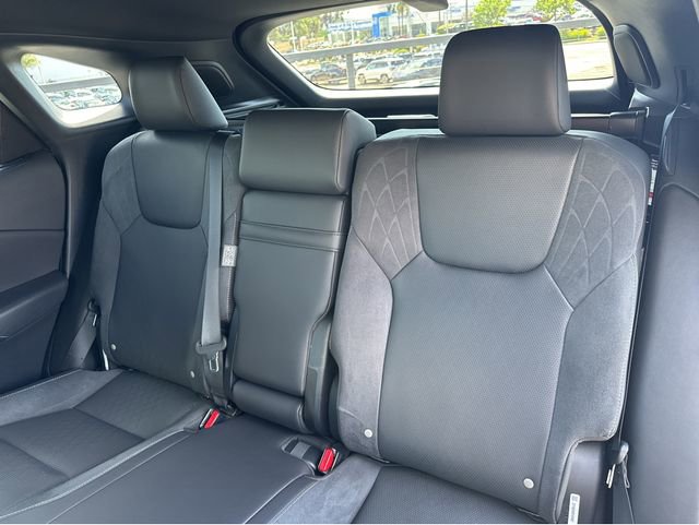 Certified 2024 Lexus RX 350 Luxury w/ Convenience Package image 39