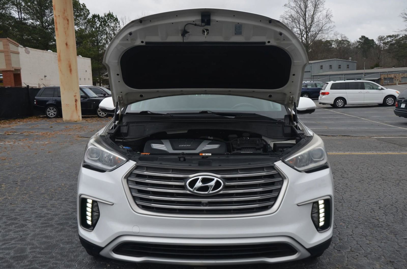 Used 2017 Hyundai Santa Fe Limited image 43