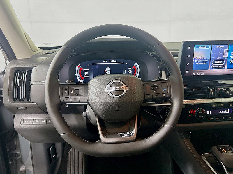 New 2026 Nissan Pathfinder Platinum AWD/4WD image 24