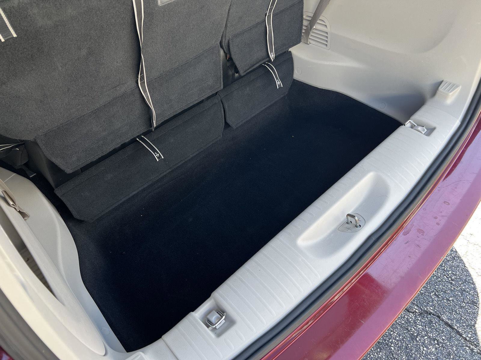 Used 2017 Chrysler Pacifica Touring image 41