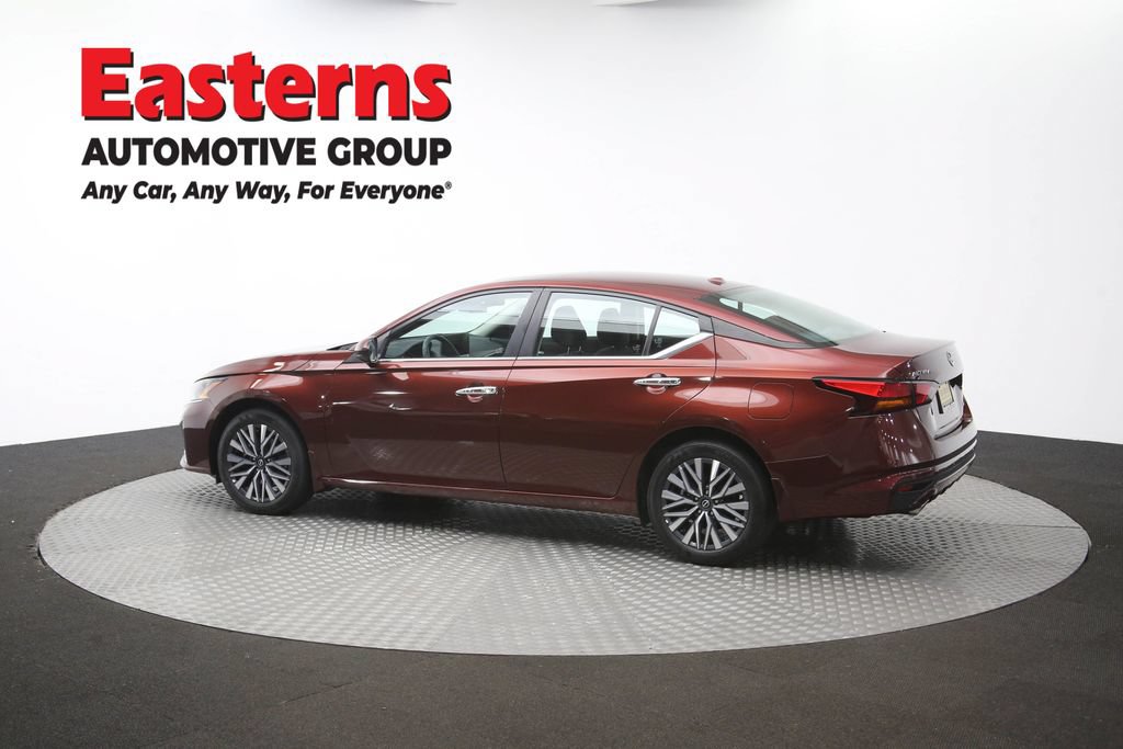 Used 2024 Nissan Altima 2.5 SV w/ SV Premium Package AWD/4WD image 63