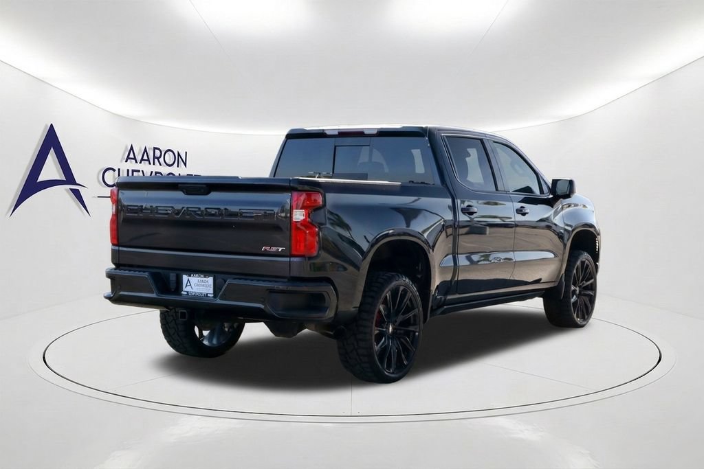 Used 2023 Chevrolet Silverado 1500 RST w/ Convenience Package II RWD image 4