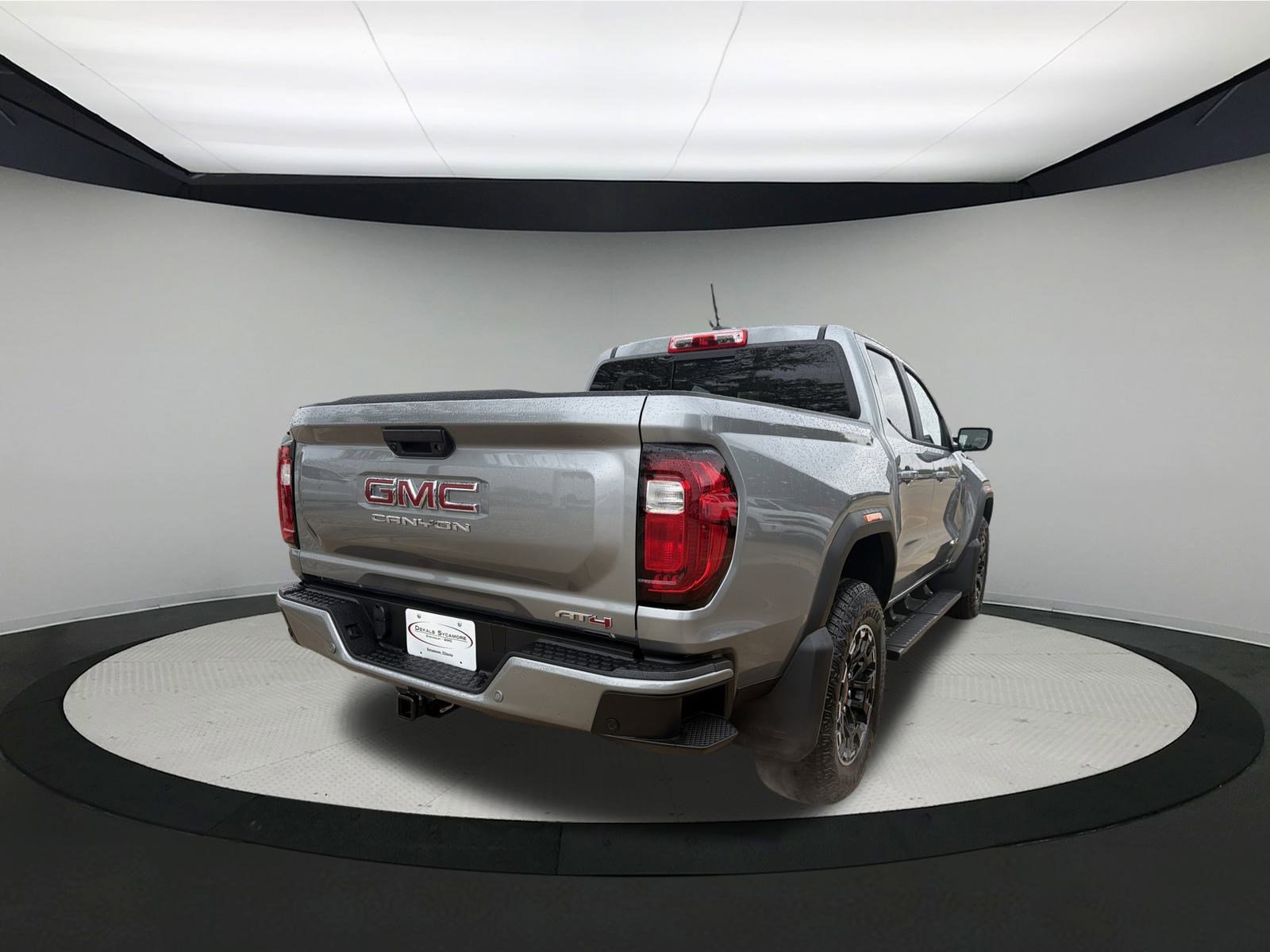 Used 2026 GMC Canyon AT4 w/ Technology Plus Package image 4