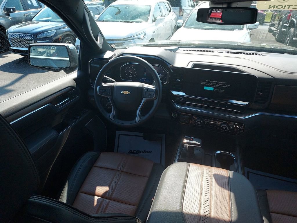 Used 2026 Chevrolet Silverado 1500 High Country w/ High Country Premium Package image 15
