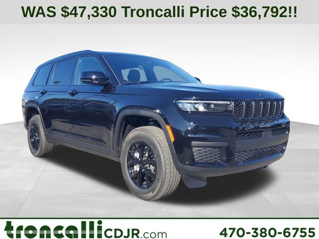New 2025 Jeep Grand Cherokee L Altitude RWD image 1