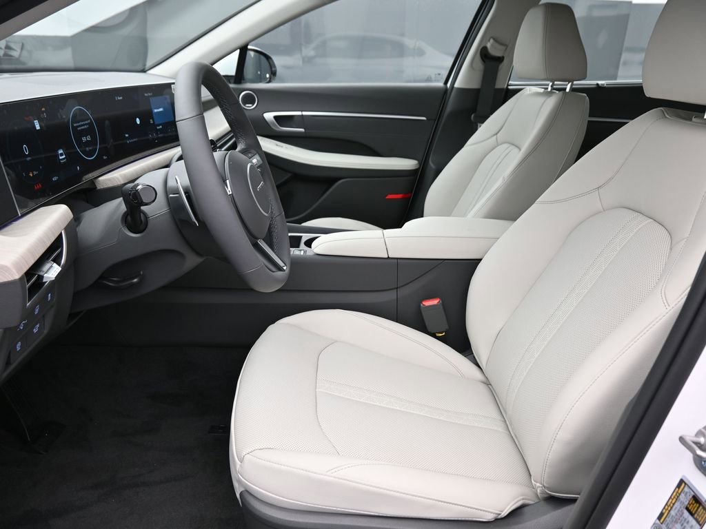 New 2026 Hyundai Sonata Limited FWD image 10