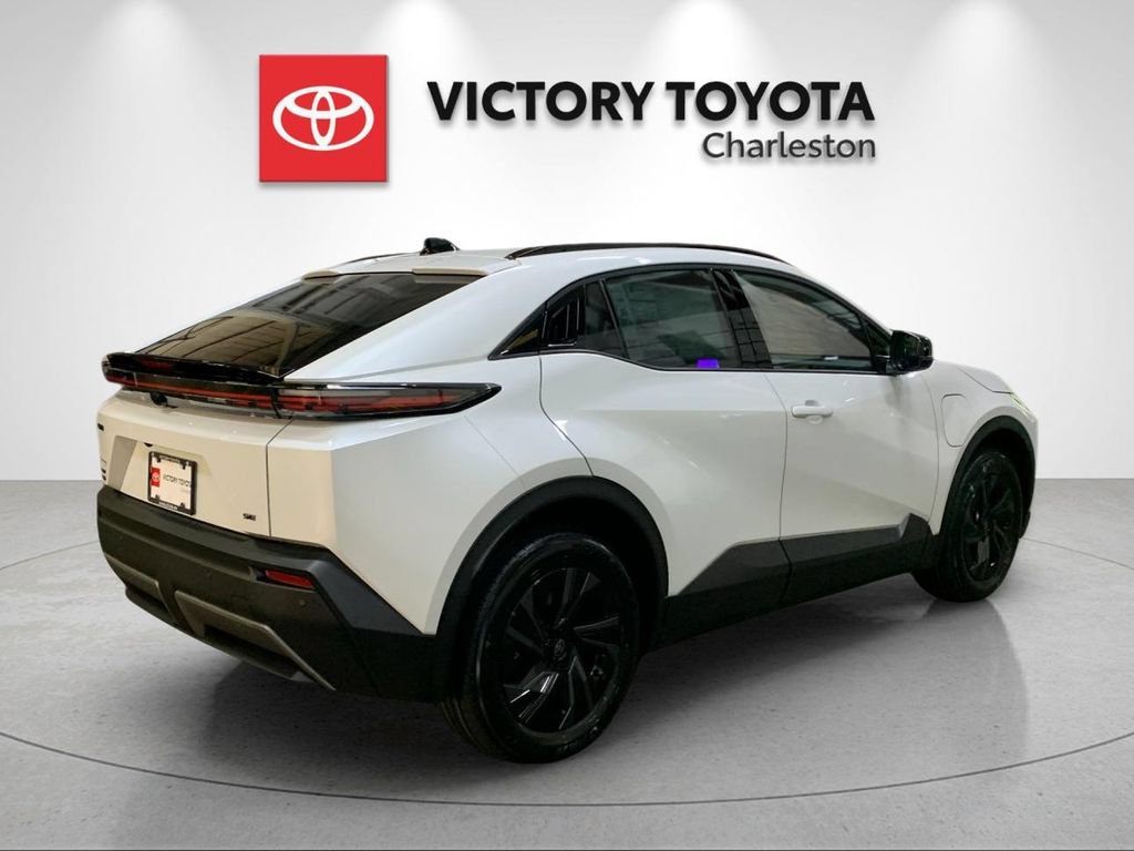 New 2026 Toyota C-HR AWD/4WD image 7
