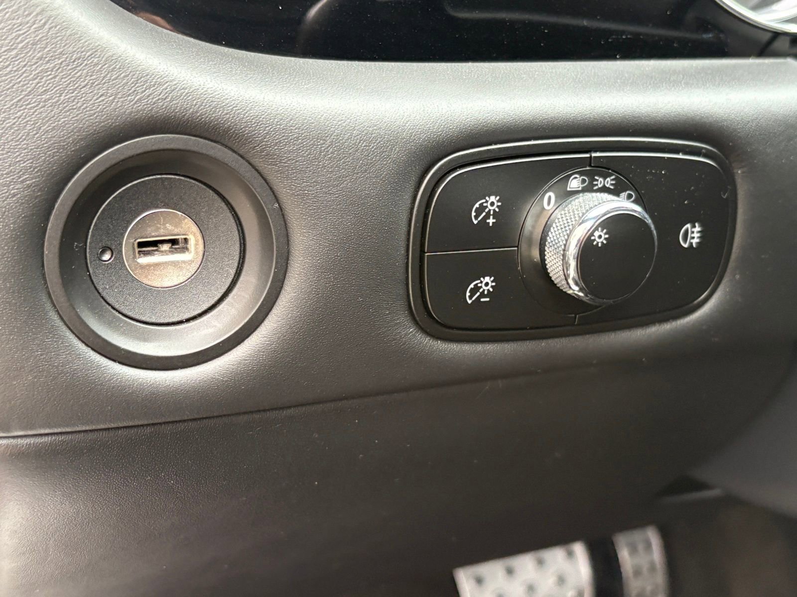 Used 2017 Bentley Continental GT AWD/4WD image 18