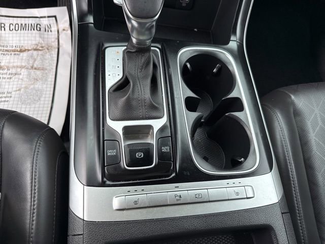 Used 2024 Kia Carnival LX image 27