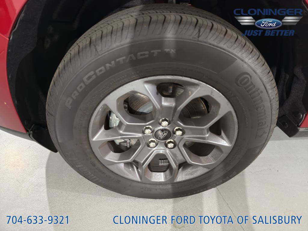 New 2026 Ford Maverick XLT w/ XLT Luxury Package image 4