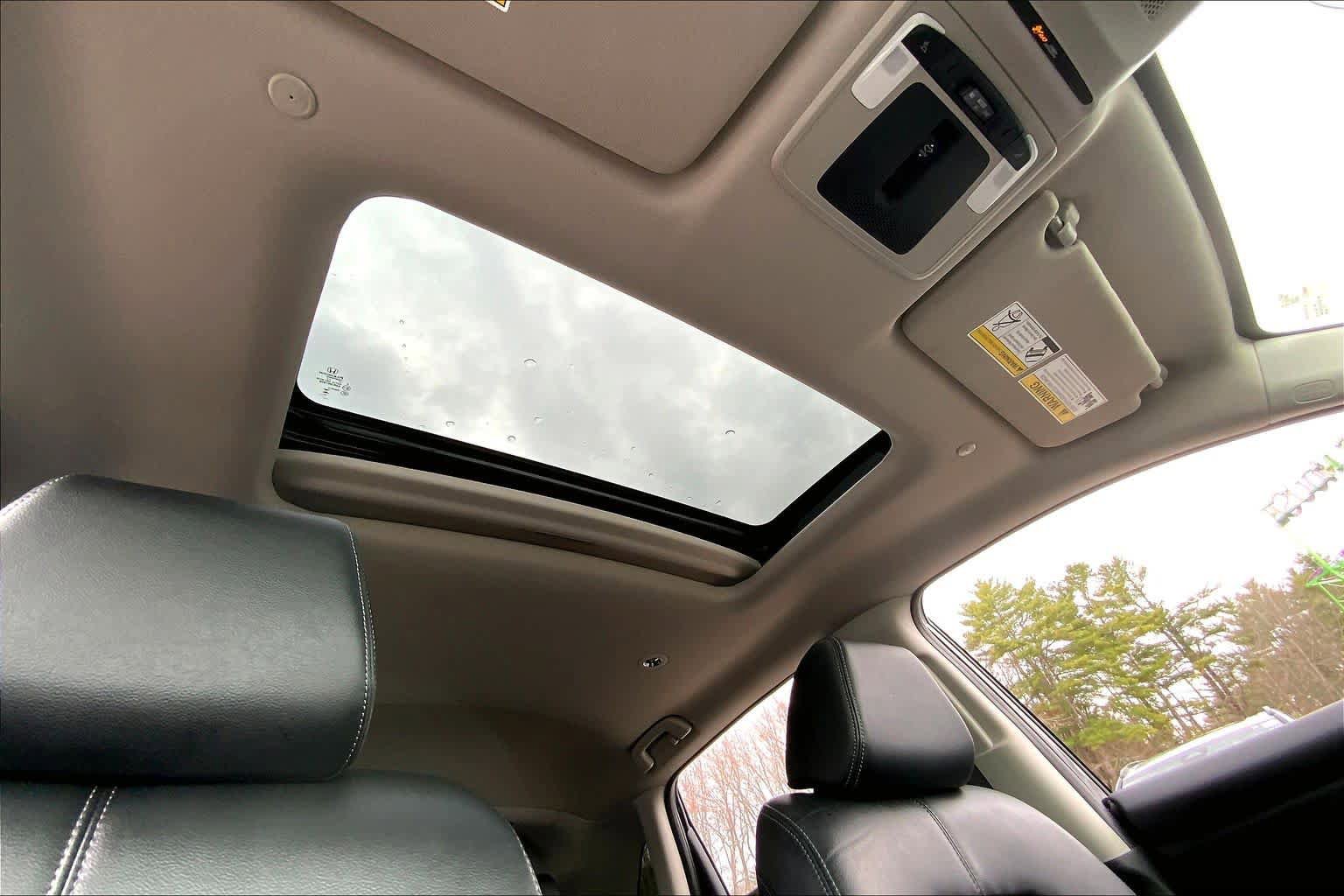 Used 2024 Honda HR-V EX-L image 14