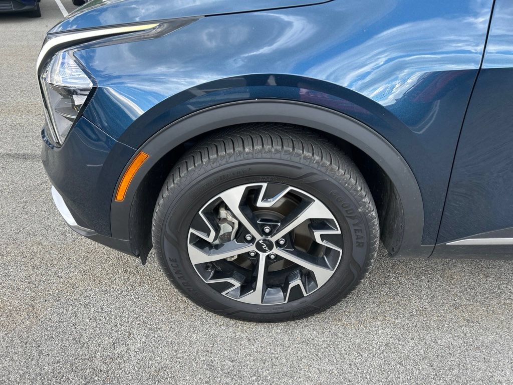 Certified 2023 Kia Sportage EX AWD/4WD image 7
