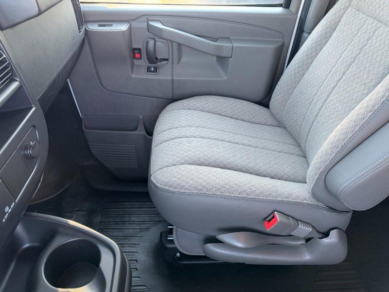 New 2025 Chevrolet Express 3500 Extended w/ Driver Convenience Package image 31