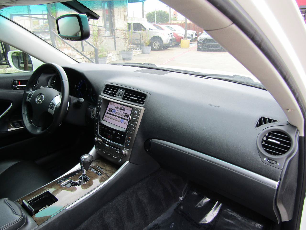 Used 2012 Lexus IS 250 w/ Premium Pkg Value Edition RWD image 11