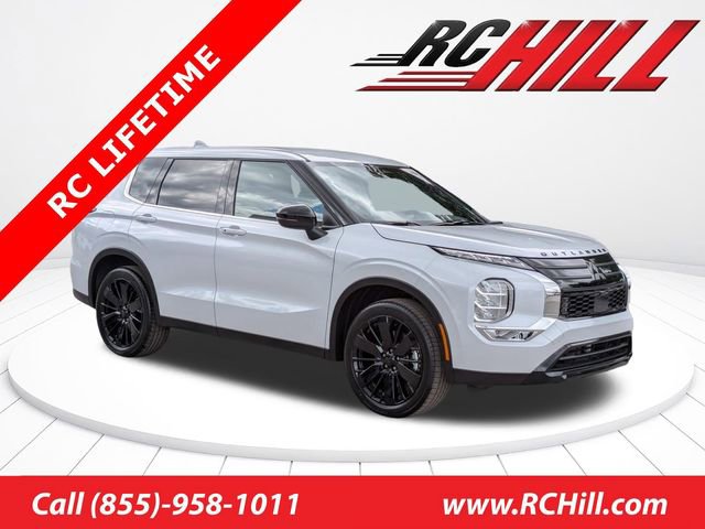 New 2026 Mitsubishi Outlander LE