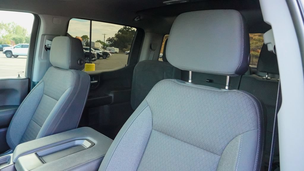 Used 2023 Chevrolet Silverado 1500 Custom RWD image 17