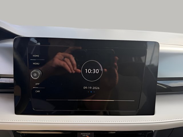 Certified 2025 Volkswagen Taos S AWD/4WD image 17