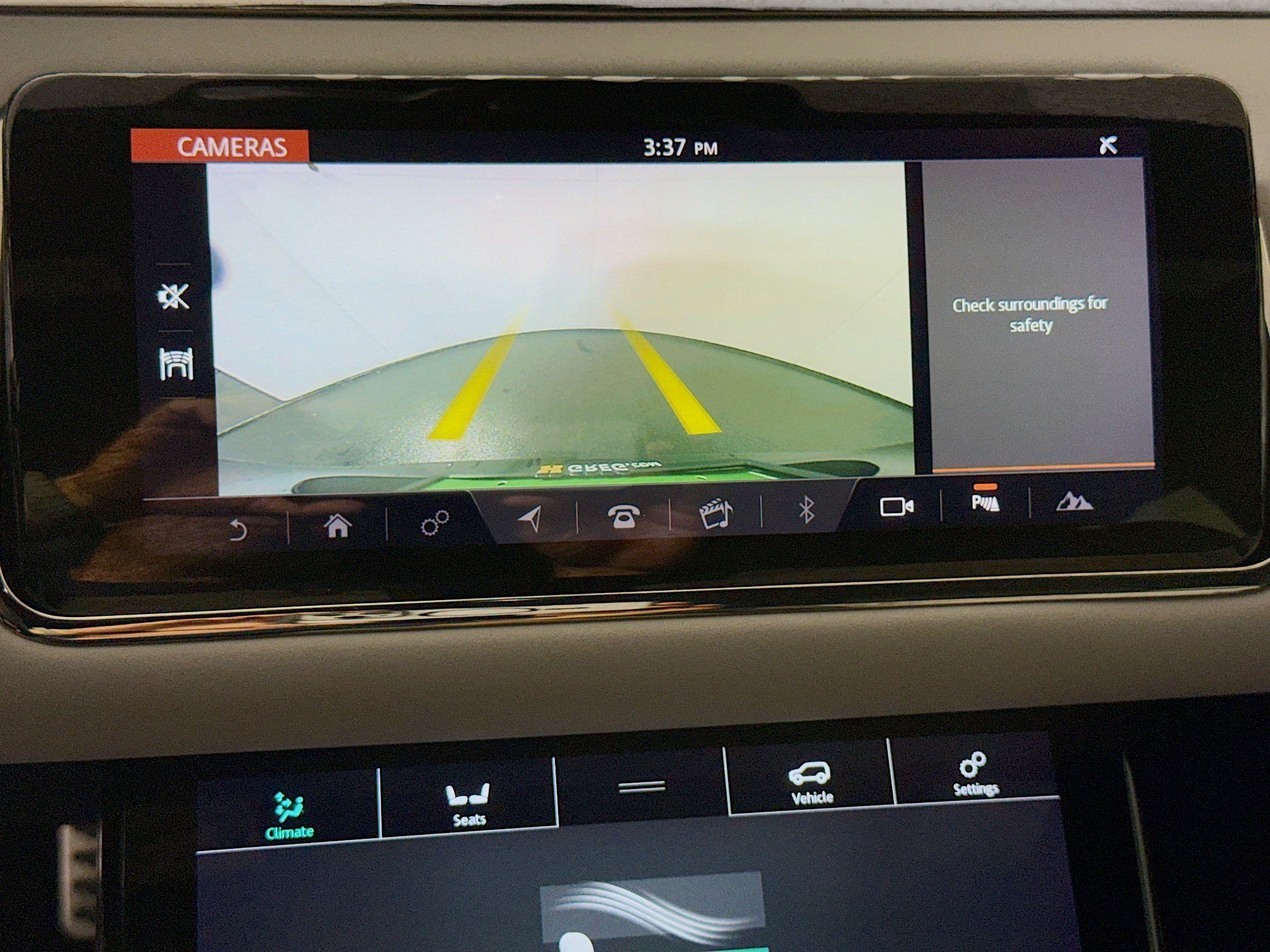 Used 2020 Land Rover Range Rover Evoque R-Dynamic S AWD/4WD image 19