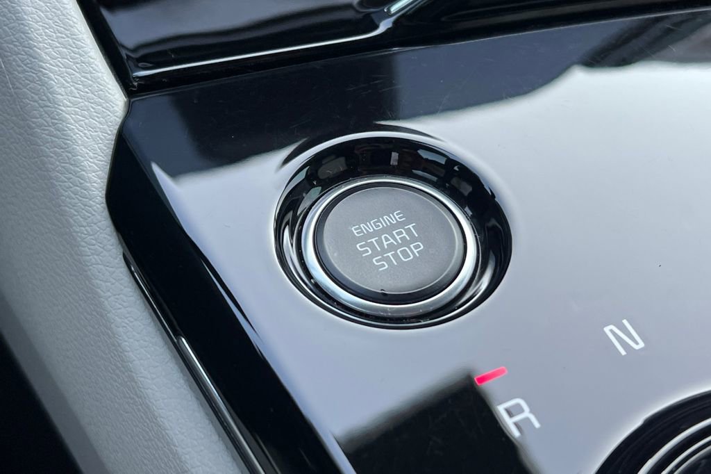 Used 2023 Kia Sportage EX image 28