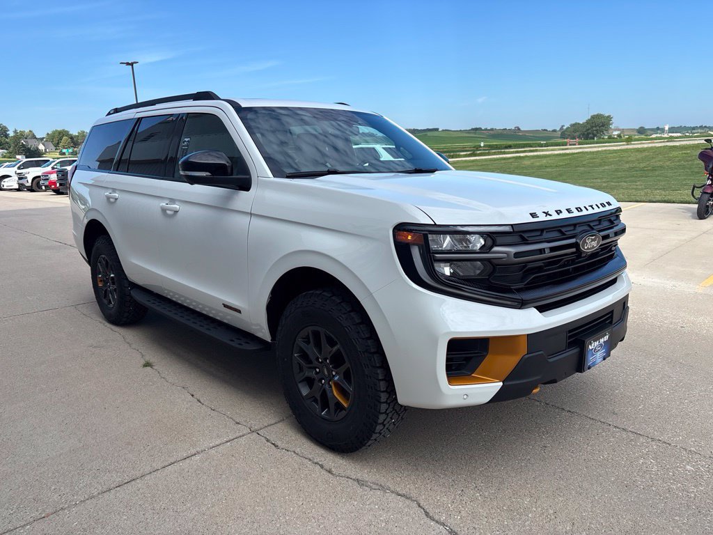 New 2026 Ford Expedition Tremor AWD/4WD image 3