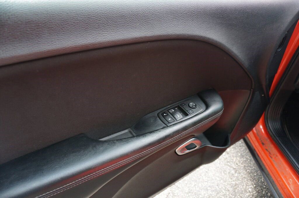 Used 2022 Dodge Challenger GT w/ Driver Convenience Group image 27