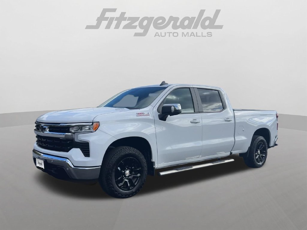 Used 2026 Chevrolet Silverado 1500 LT AWD/4WD image 4