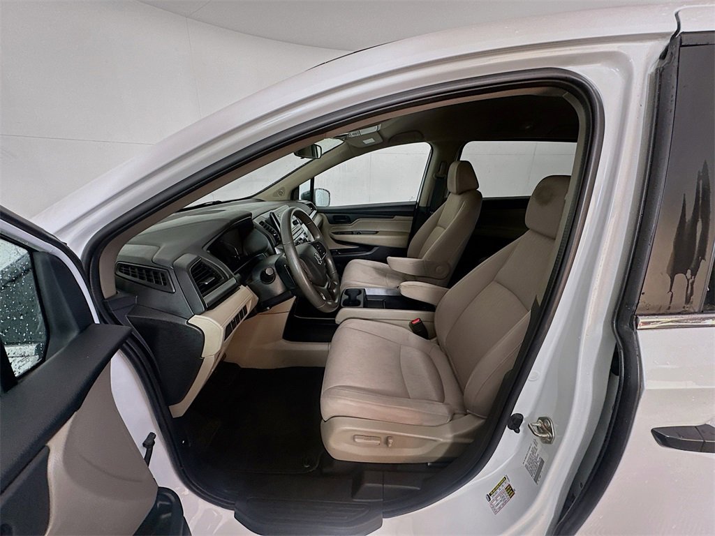 Used 2020 Honda Odyssey LX image 19